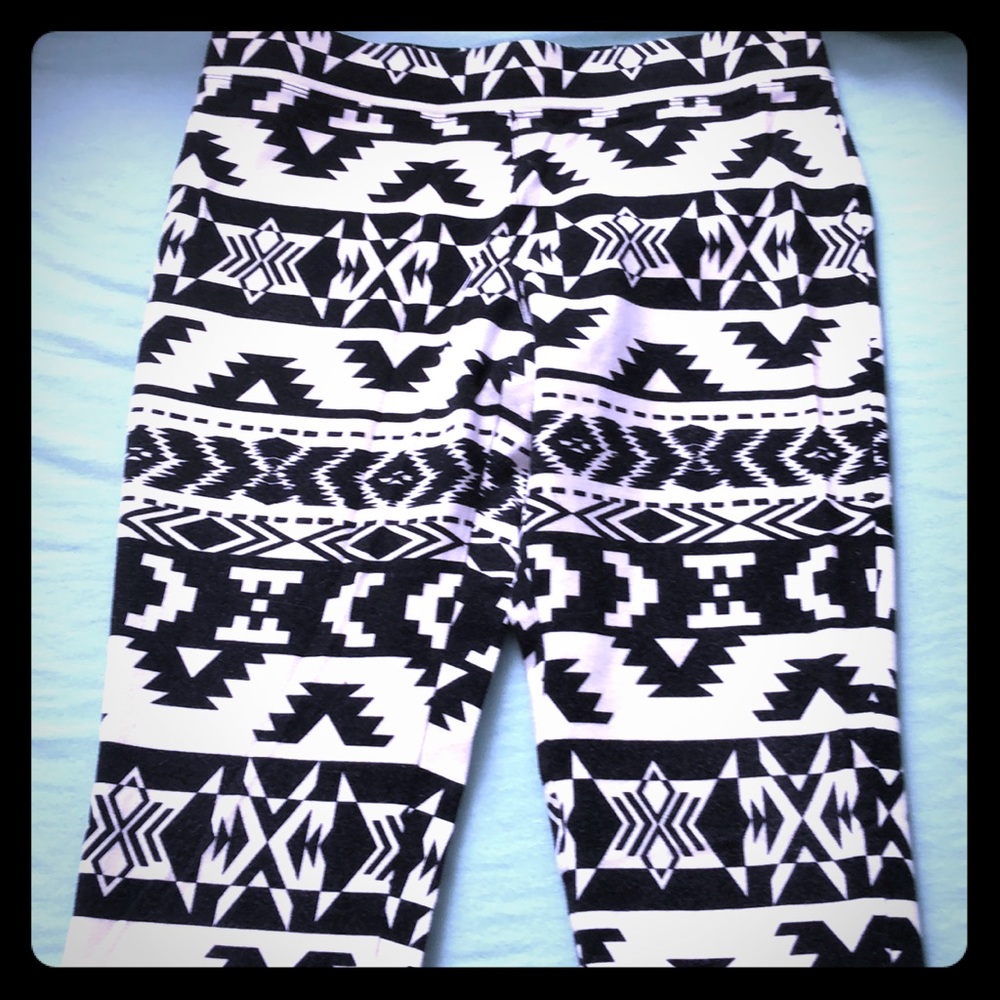 Express Aztec leggings